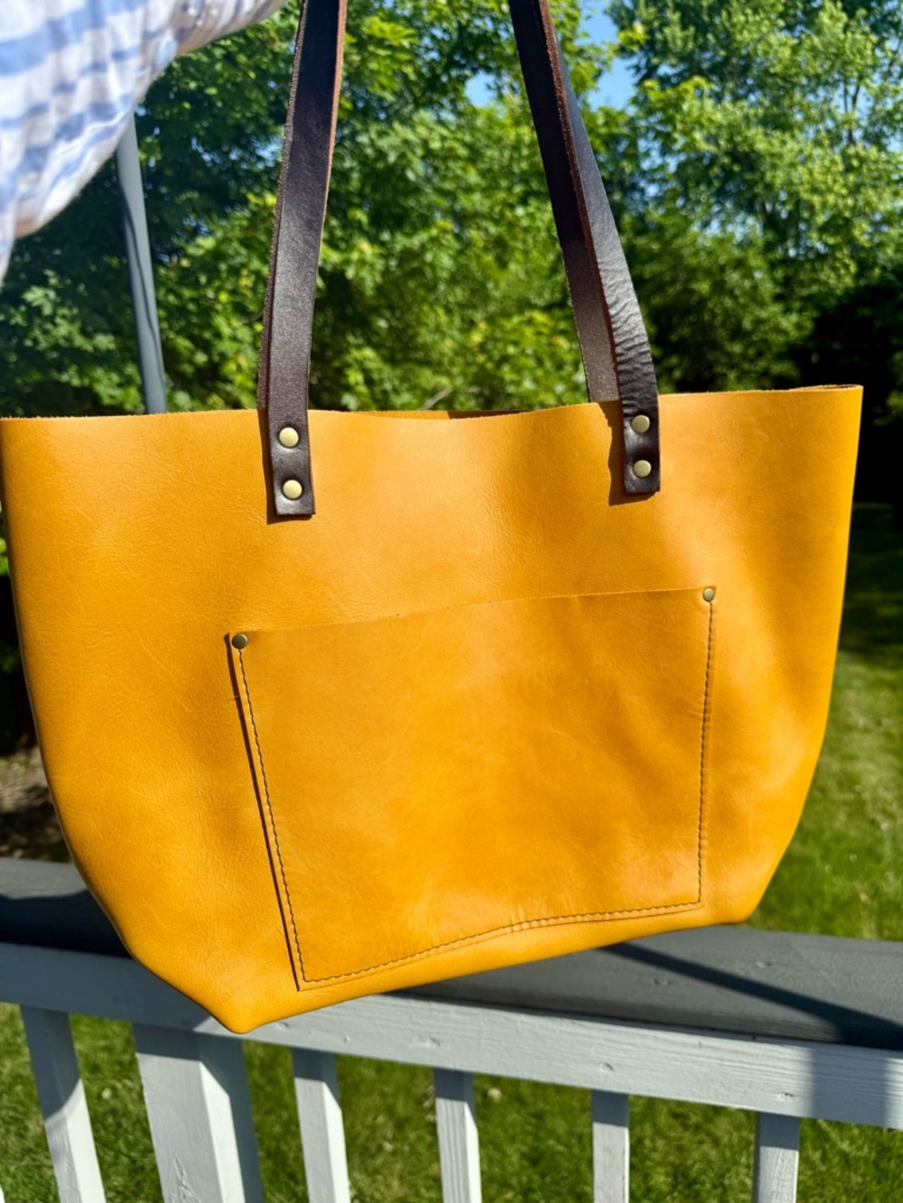 PLG Lg Classic Sunflower Tote- see description